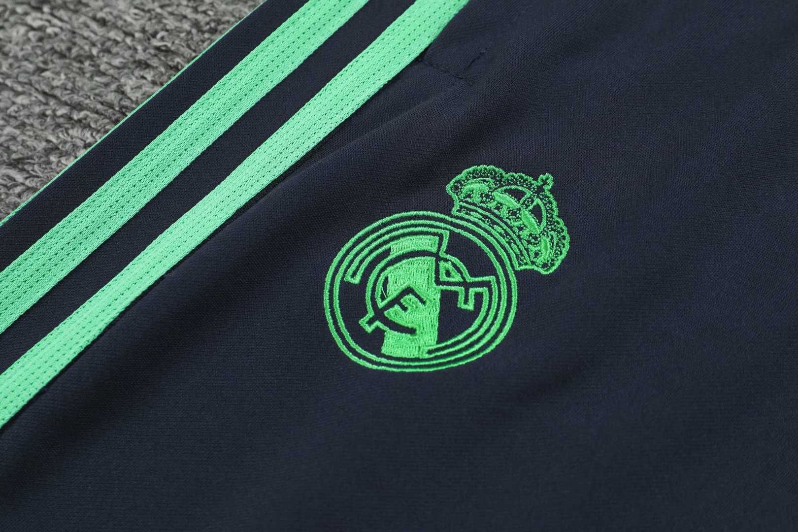 2019/20 Real Madrid High Neck Blue Mens Soccer Training Suit(SweatJersey + Pants)