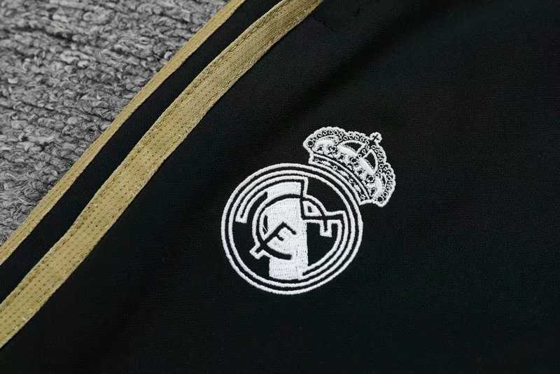 2019/20 Real Madrid High Neck Black Mens Soccer Training Suit(SweatJersey + Pants)