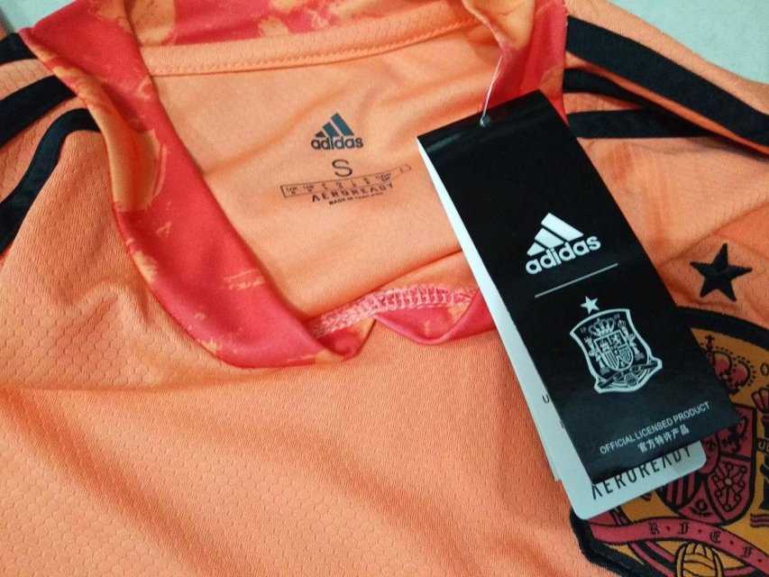 2020 Spain National Team Goalkeeper Pink Mens Soccer Jersey Replica 