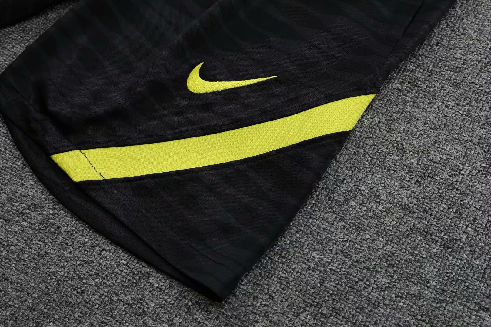 Chelsea Black Soccer Training Suit Jerseys + Short Mens 2021/22 