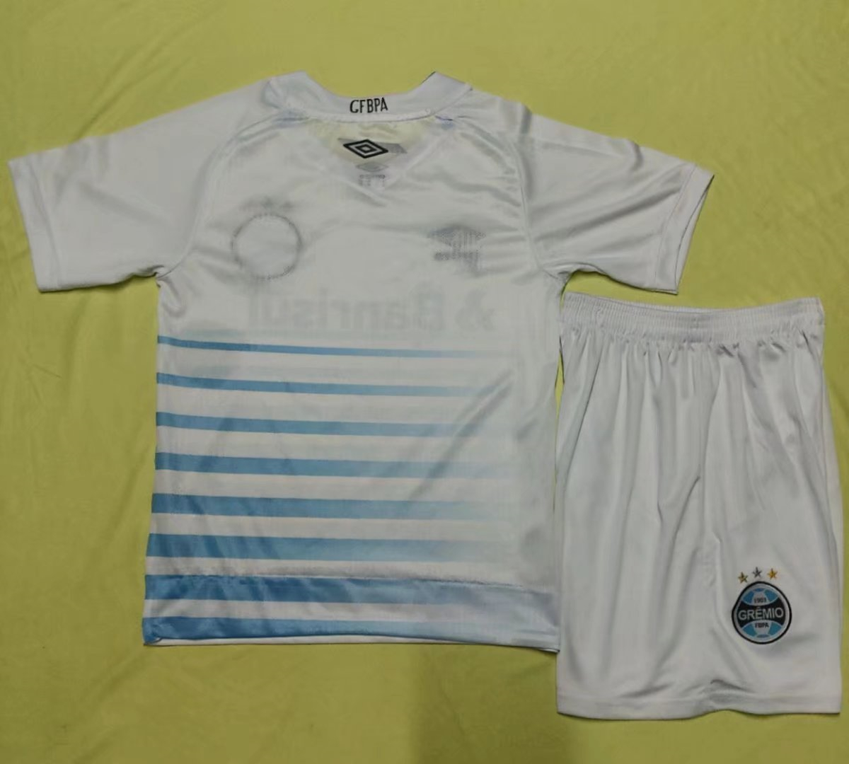 Gremio Soccer Jersey + Short Set Replica Away Youth 2021/22