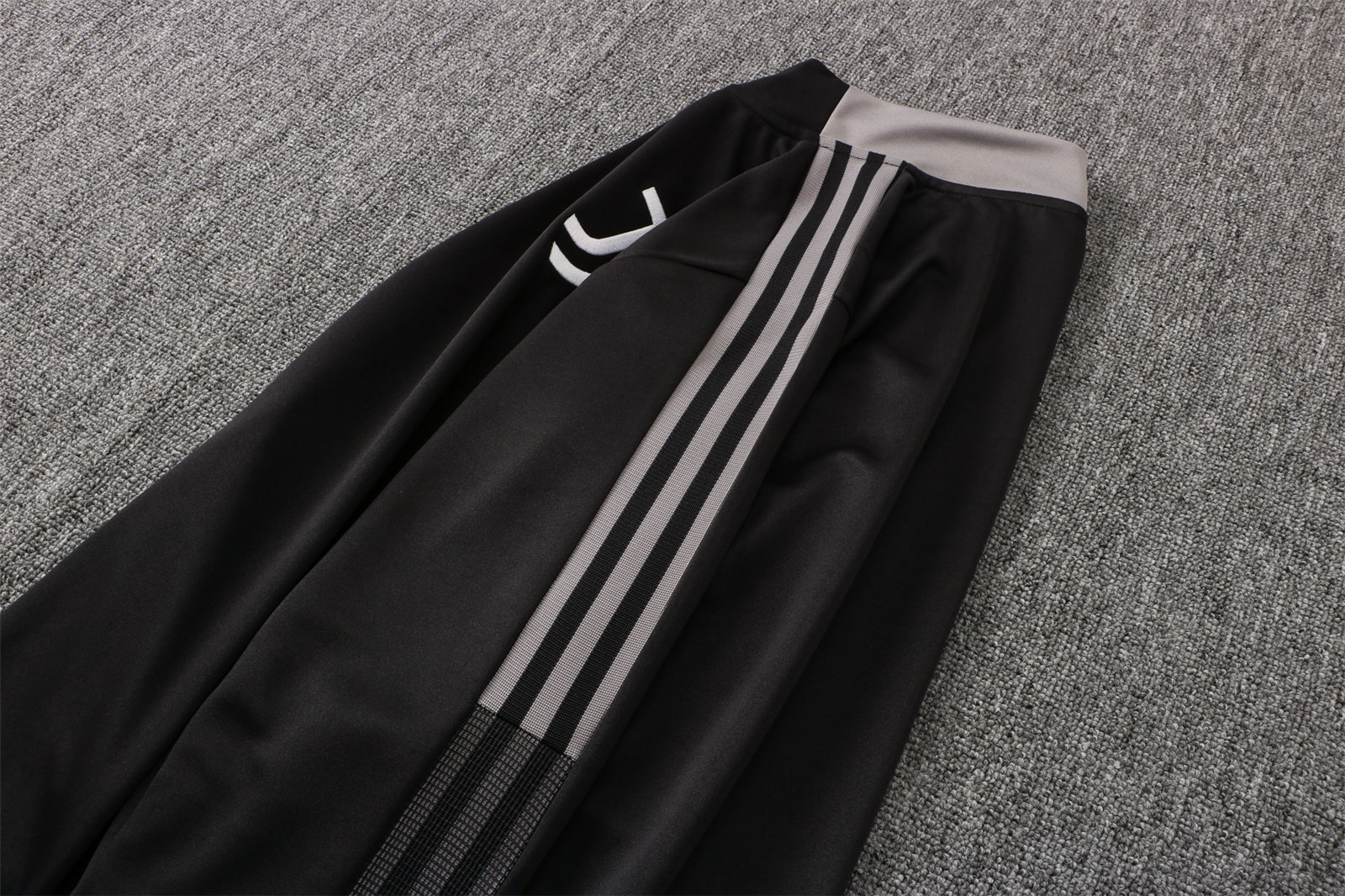Juventus Soccer Training Suit Jacket + Pants Replica Black - Grey Mens 2021/22