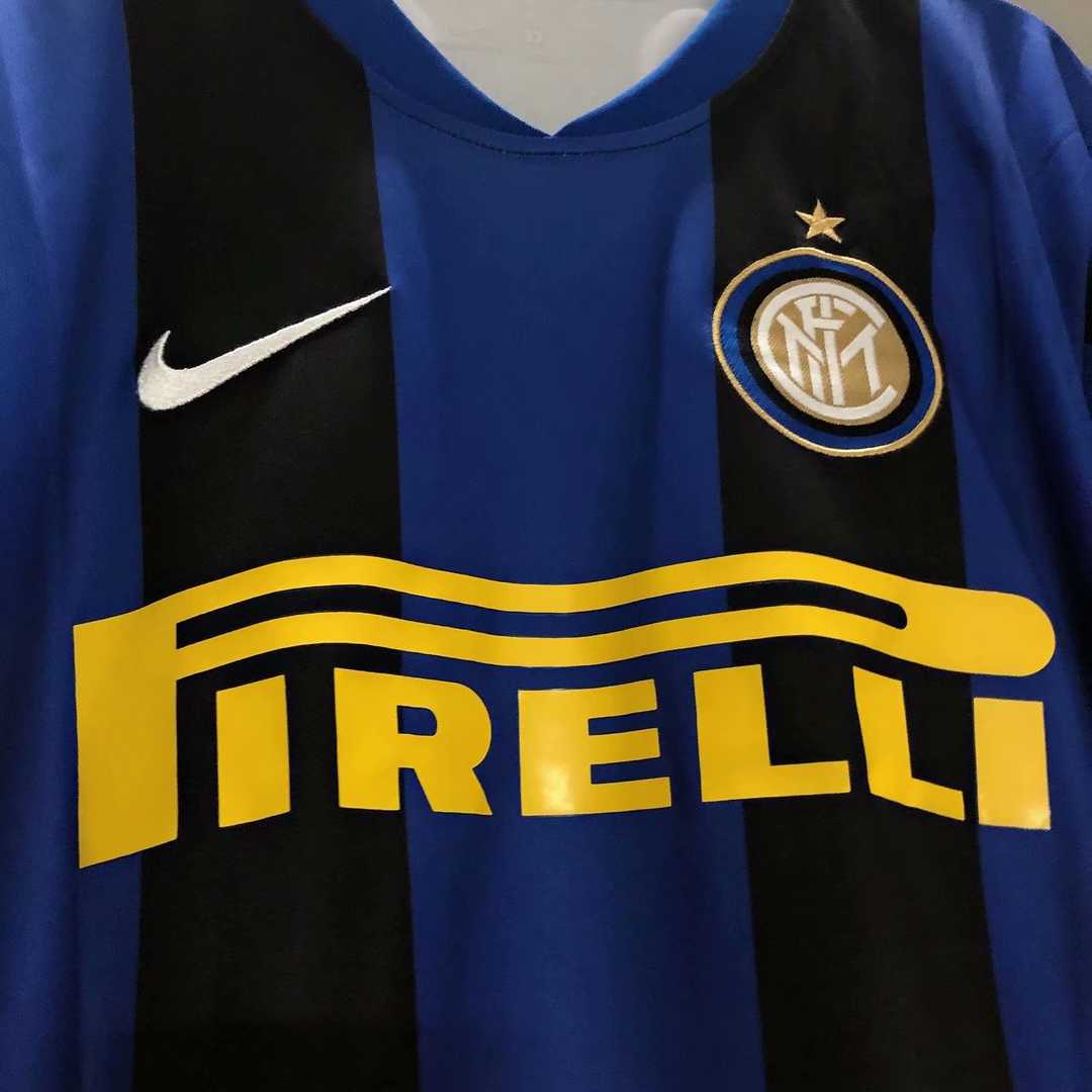 2008/2009 Inter Milan Retro Home Mens Soccer Jersey Replica 