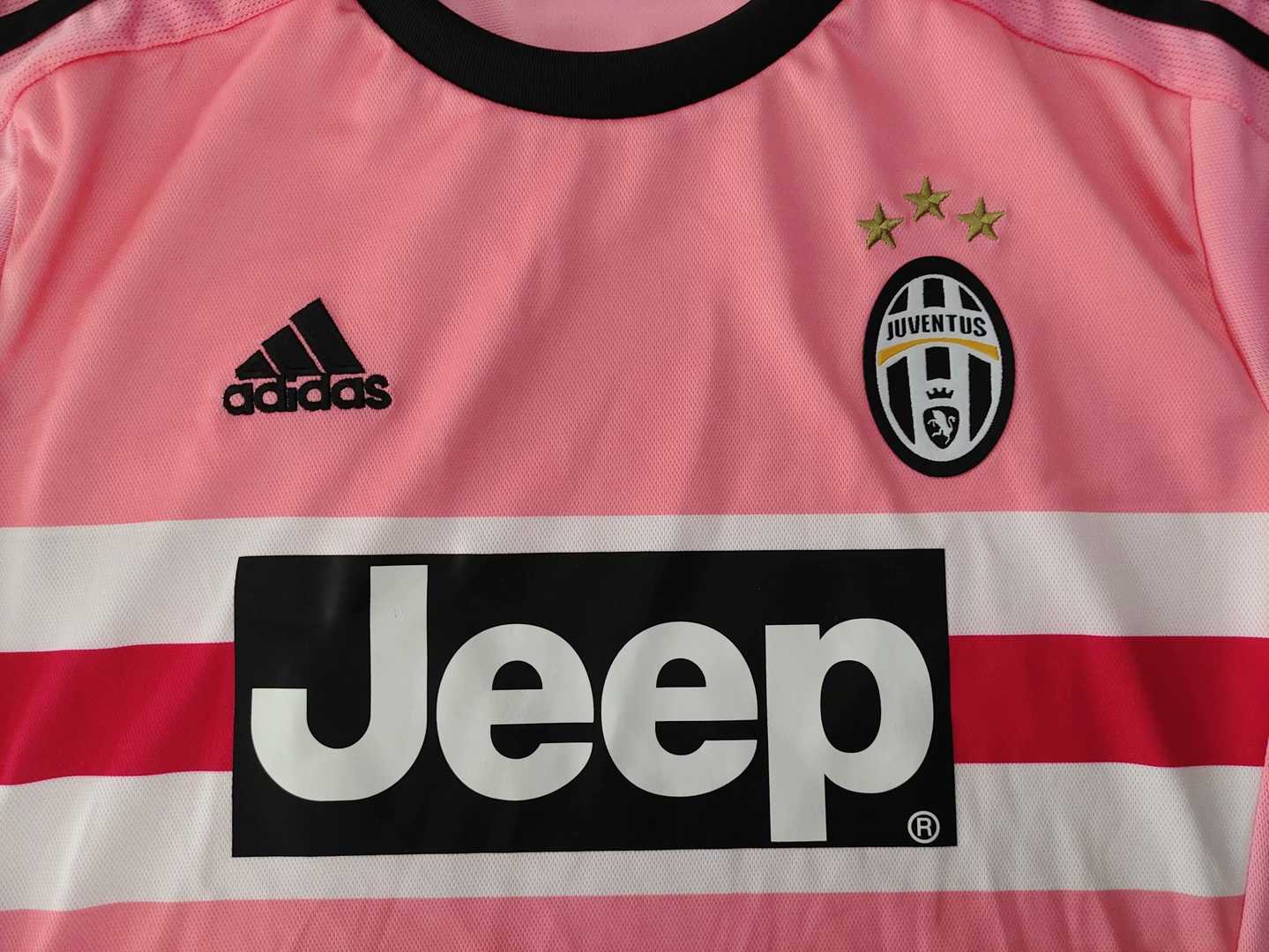 202015/16 Juventus Retro Away LS Soccer Jersey Replica  Mens 