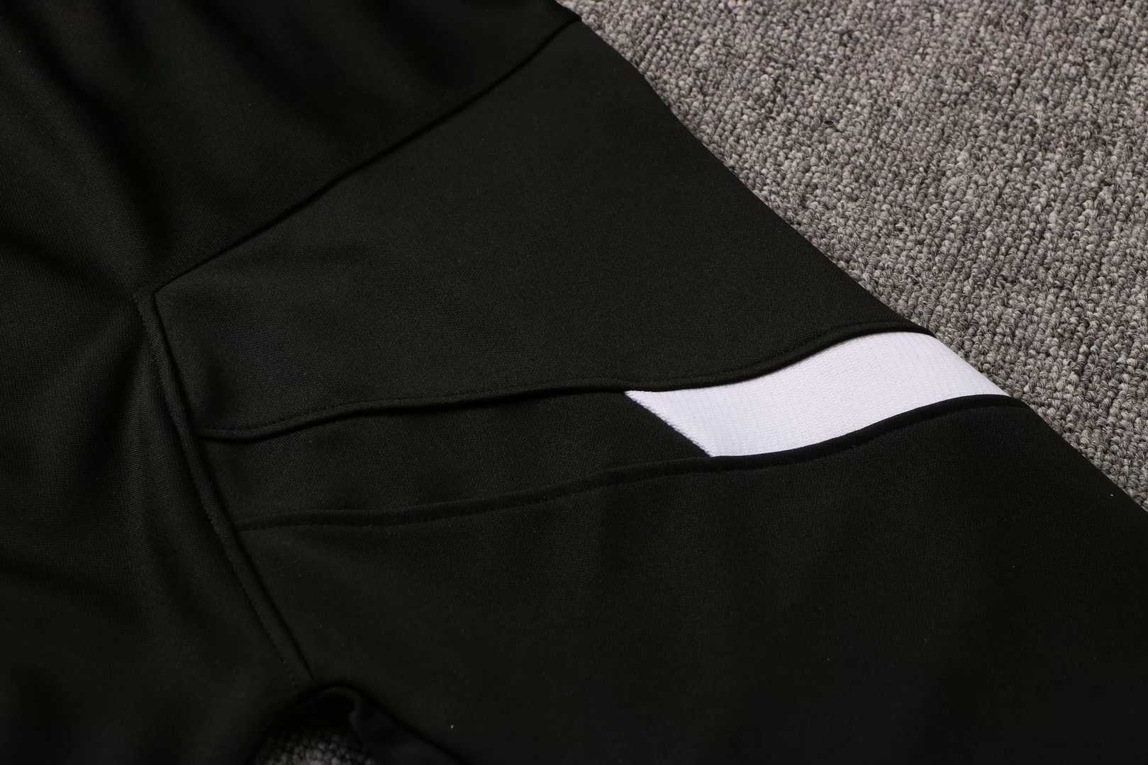 2021/22 Liverpool Black Soccer Training Suit(Jacket + Pants) Mens 