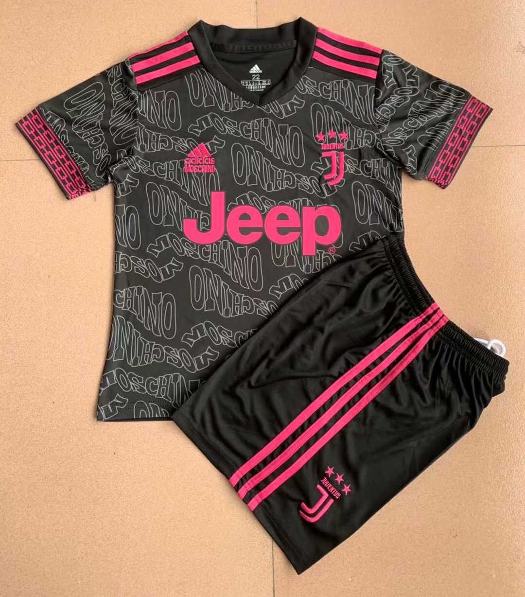 2021/22 Juventus x Mochino Black Soccer Jersey Replica  + Short Kids