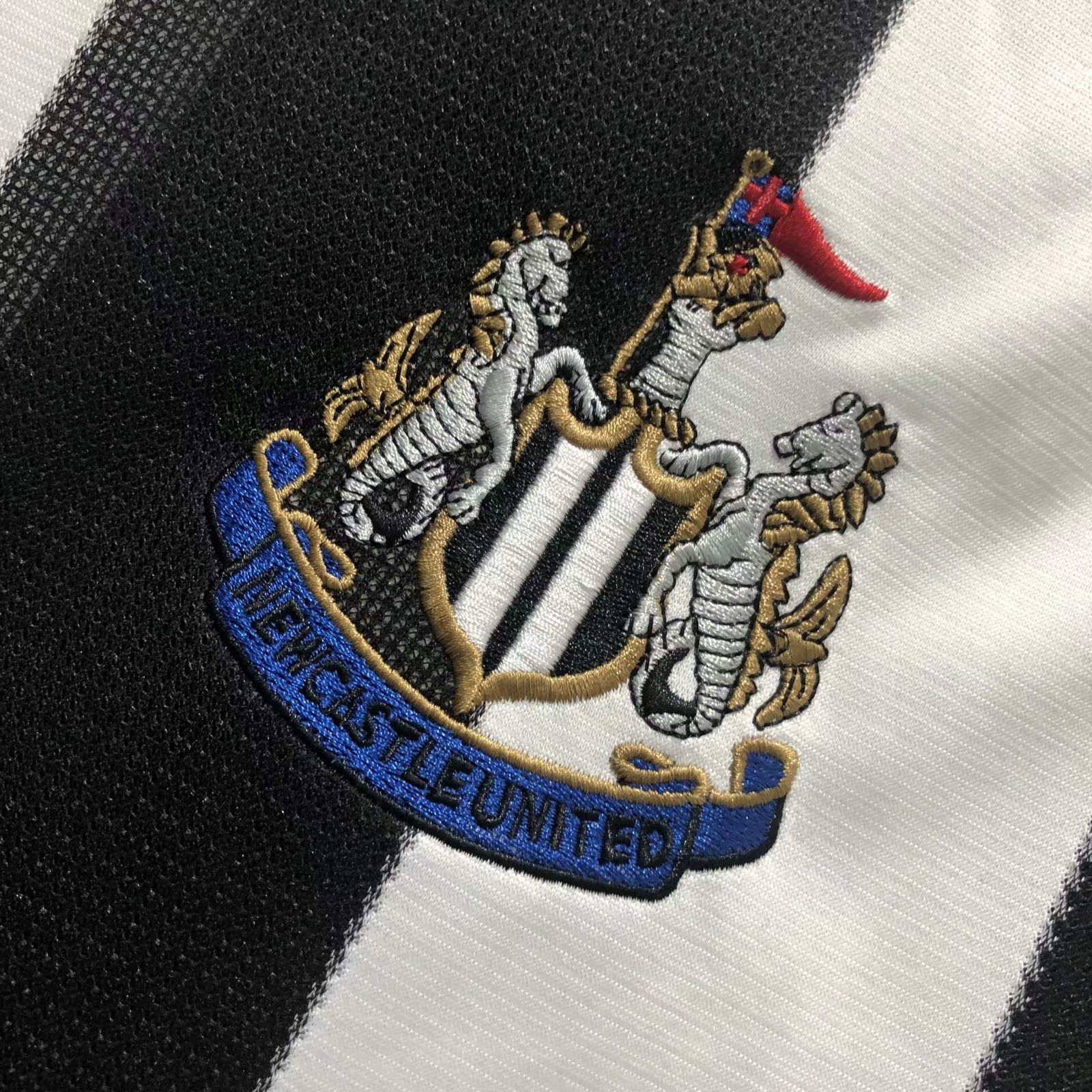 1995-1997 Newcastle United Retro Home Mens Soccer Jersey Replica 