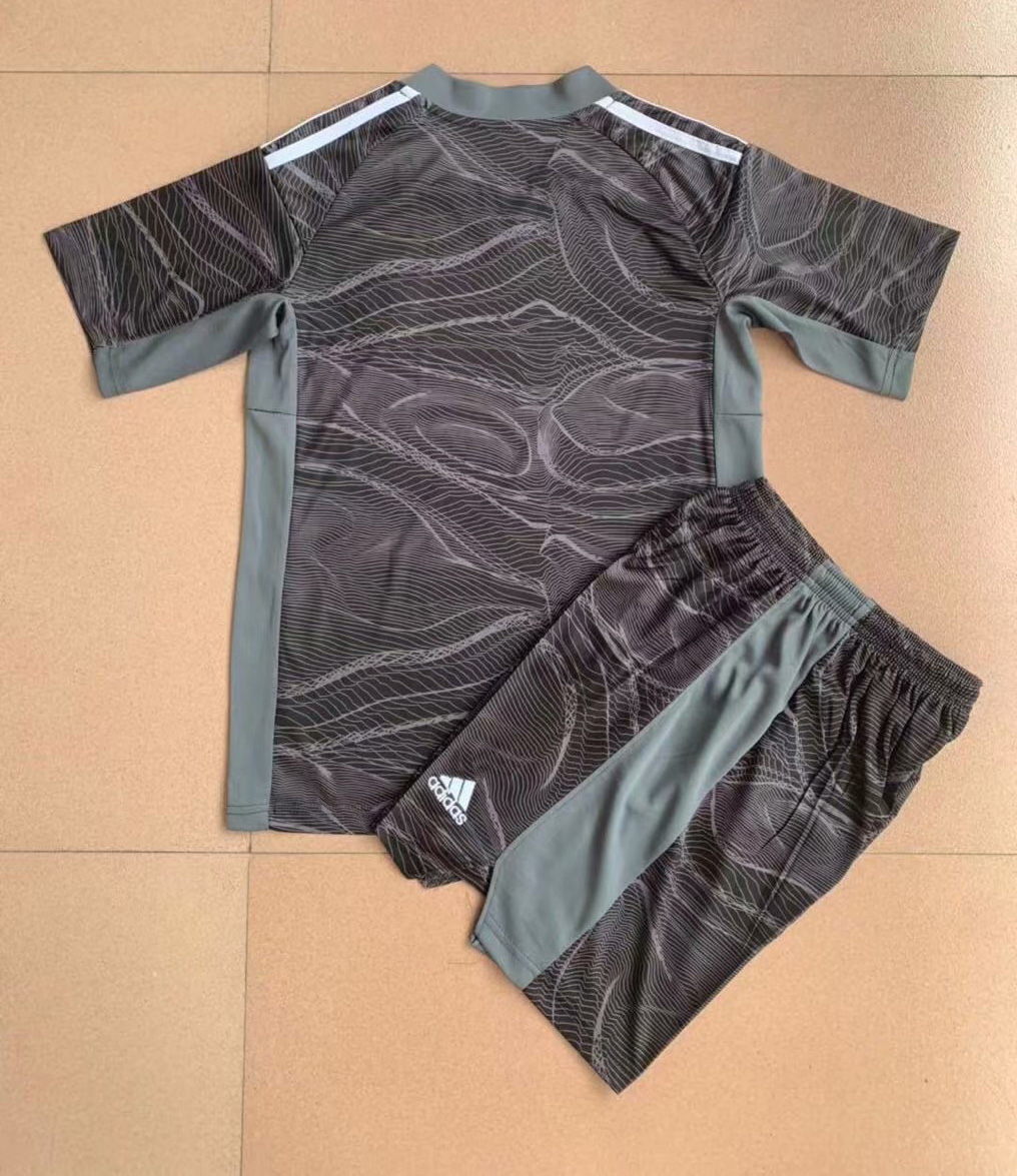 2021/22 Flamengo Grey Goalkeeper Soccer Jersey Replica  + Short Kids