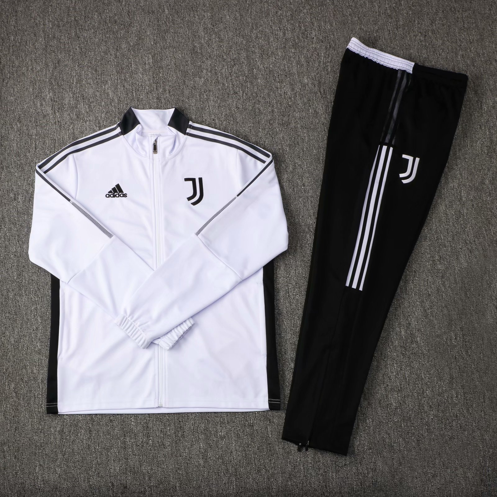 2021/22 Juventus White Soccer Training Suit (Jacket + Pants) Mens