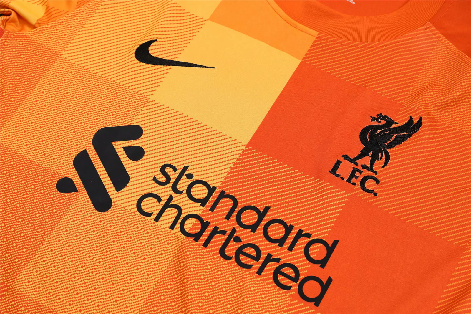 Liverpool Soccer Jersey + Short Replica Goalkeeper Orange Long Sleeve Mens 2021/22