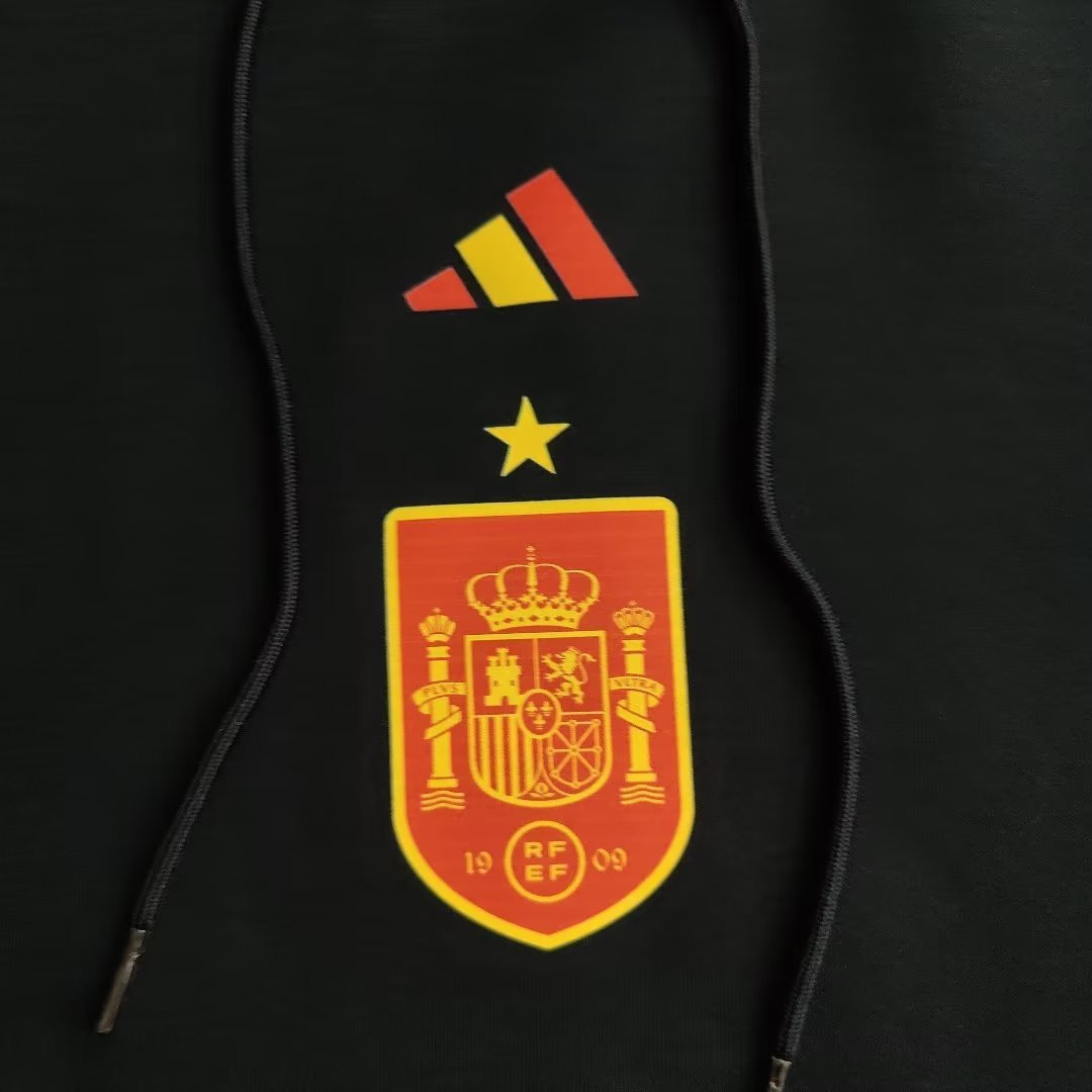 Spain Soccer Sweatshirt Replica Black Pullover 2022 Men's (Hoodie)
