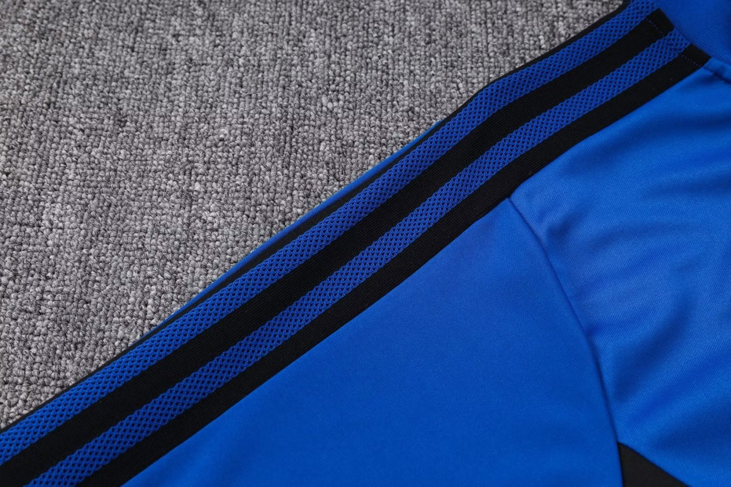 Real Madrid Soccer Jacket + Pants Replica Blue 2022/23 Mens