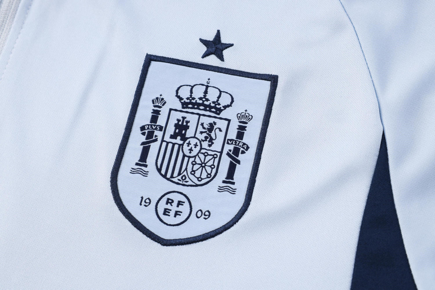 Spain Soccer Training Suit Replica Light Blue 2022 Mens