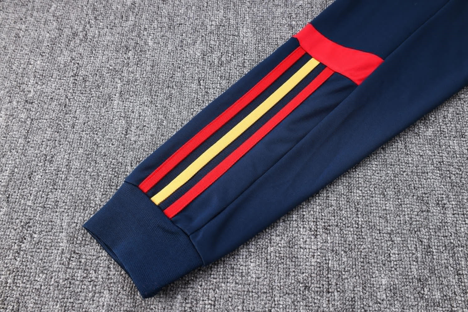 Spain Soccer Jacket + Pants Replica Royal 2022 Mens