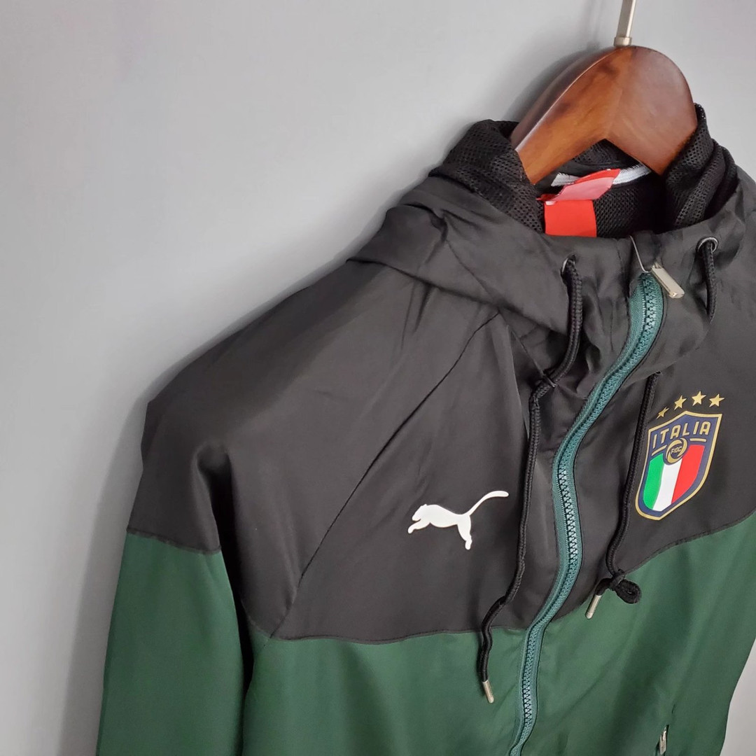 Italy All Weather Windrunner Soccer Jacket Hoodie Green Mens 2022