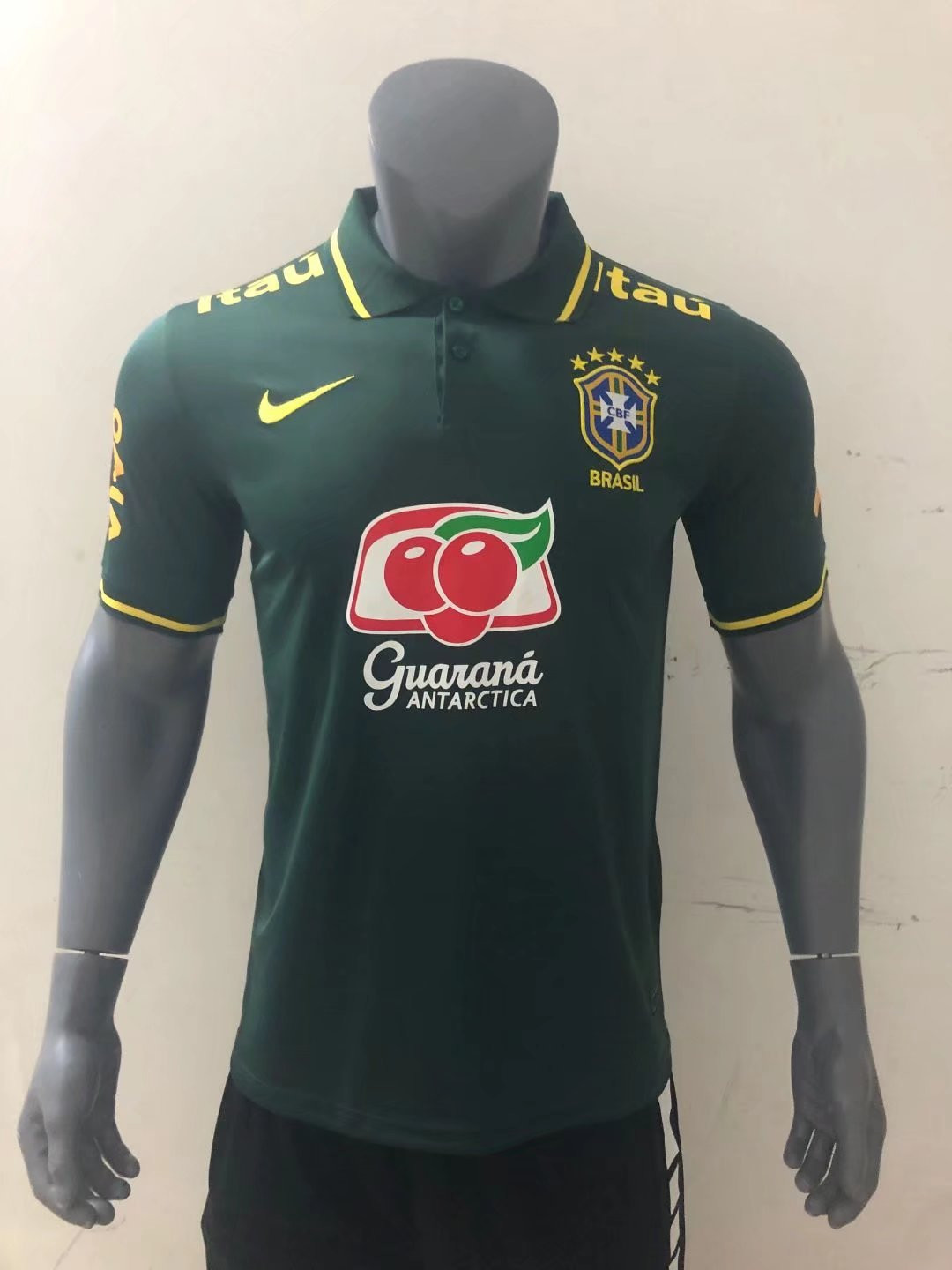 Brazil Soccer Polo Jersey Replica Green Mens 2022