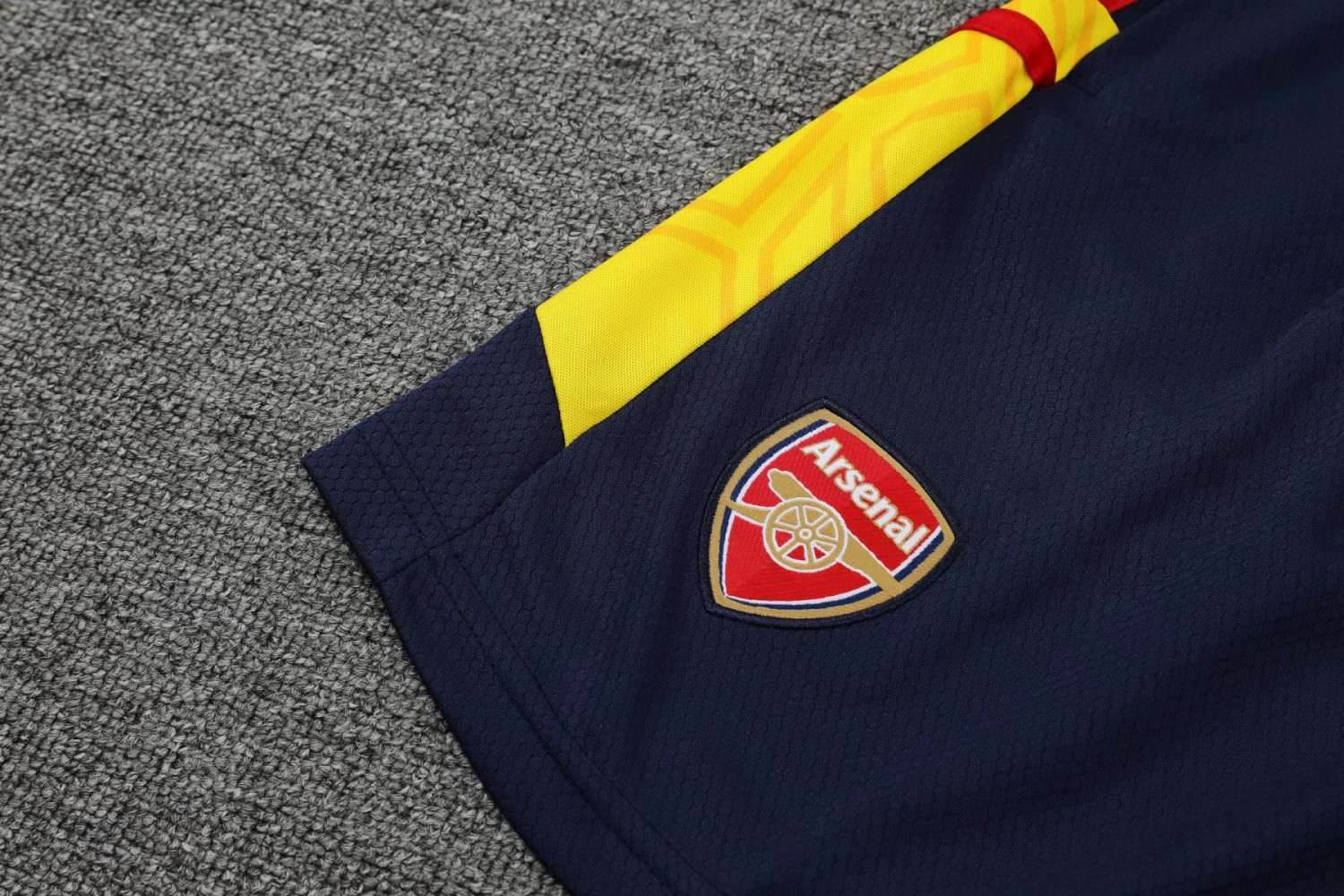 Arsenal 2022-23 Navy Soccer Jersey + Short Replica Mens