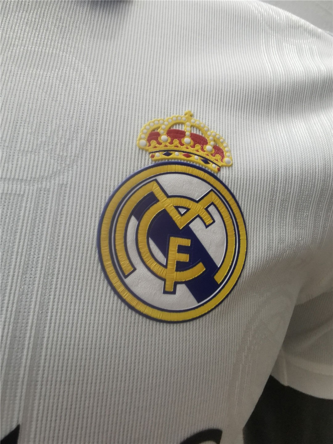 Real Madrid Soccer Jersey Replica Home Mens 2022/23 (Player Version)