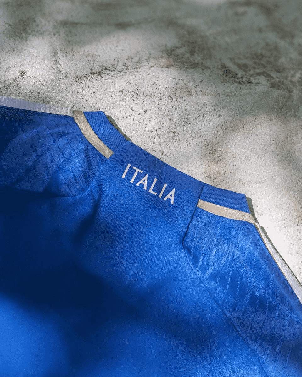 Italy Soccer Jersey Replica Home 2023/24 Mens