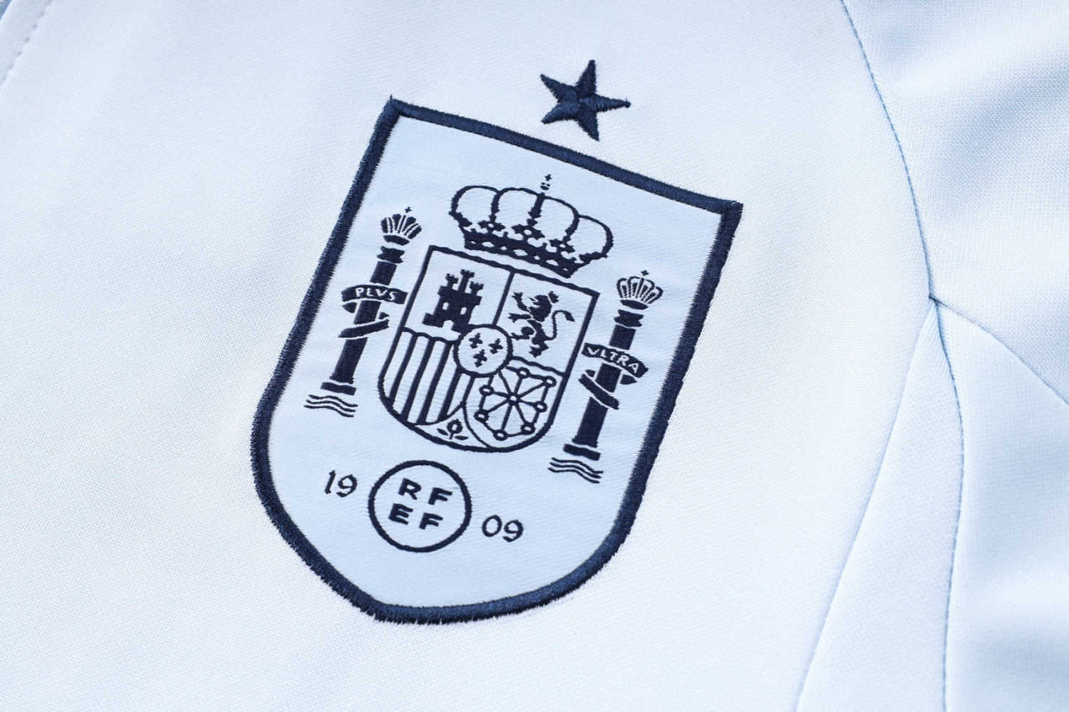 Spain Soccer Jacket + Pants Replica Off Blue 2023 Mens