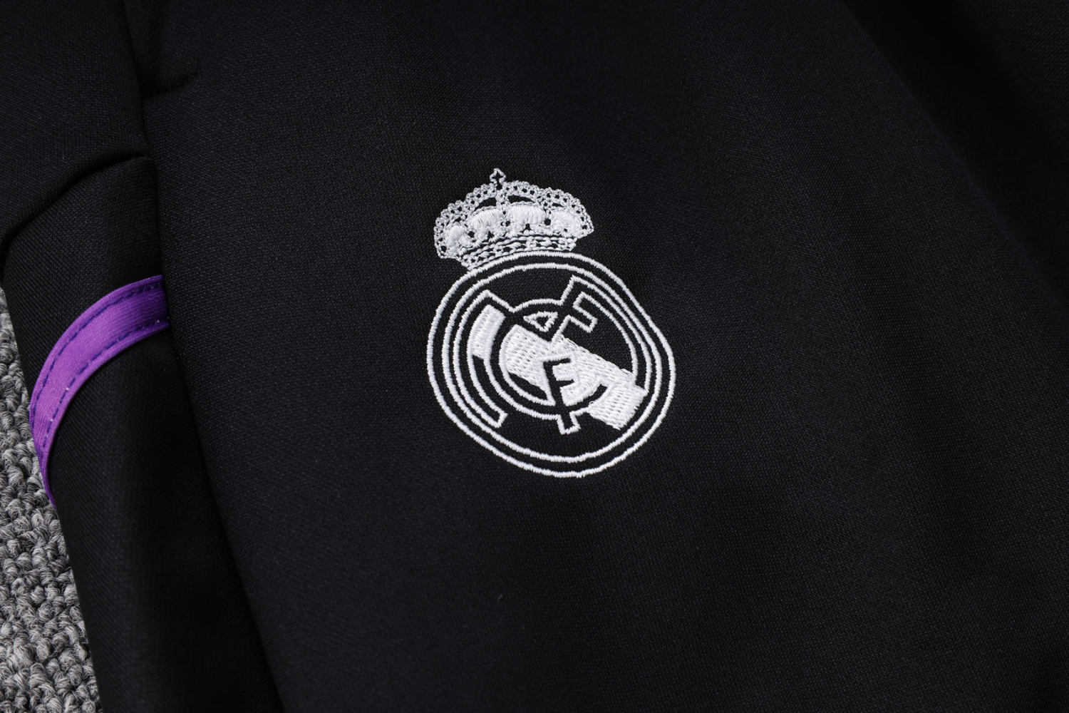 Real Madrid Soccer Jacket + Pants Replica Black 2022/23 Mens (Hoodie)