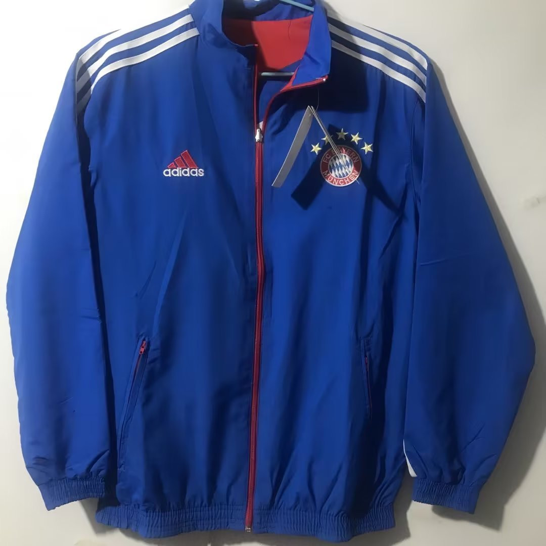 Bayern Munich Windrunner Soccer Jacket On-Field Team Logo Anthem Reversible Blue Full-Zip 2023/24 Men's