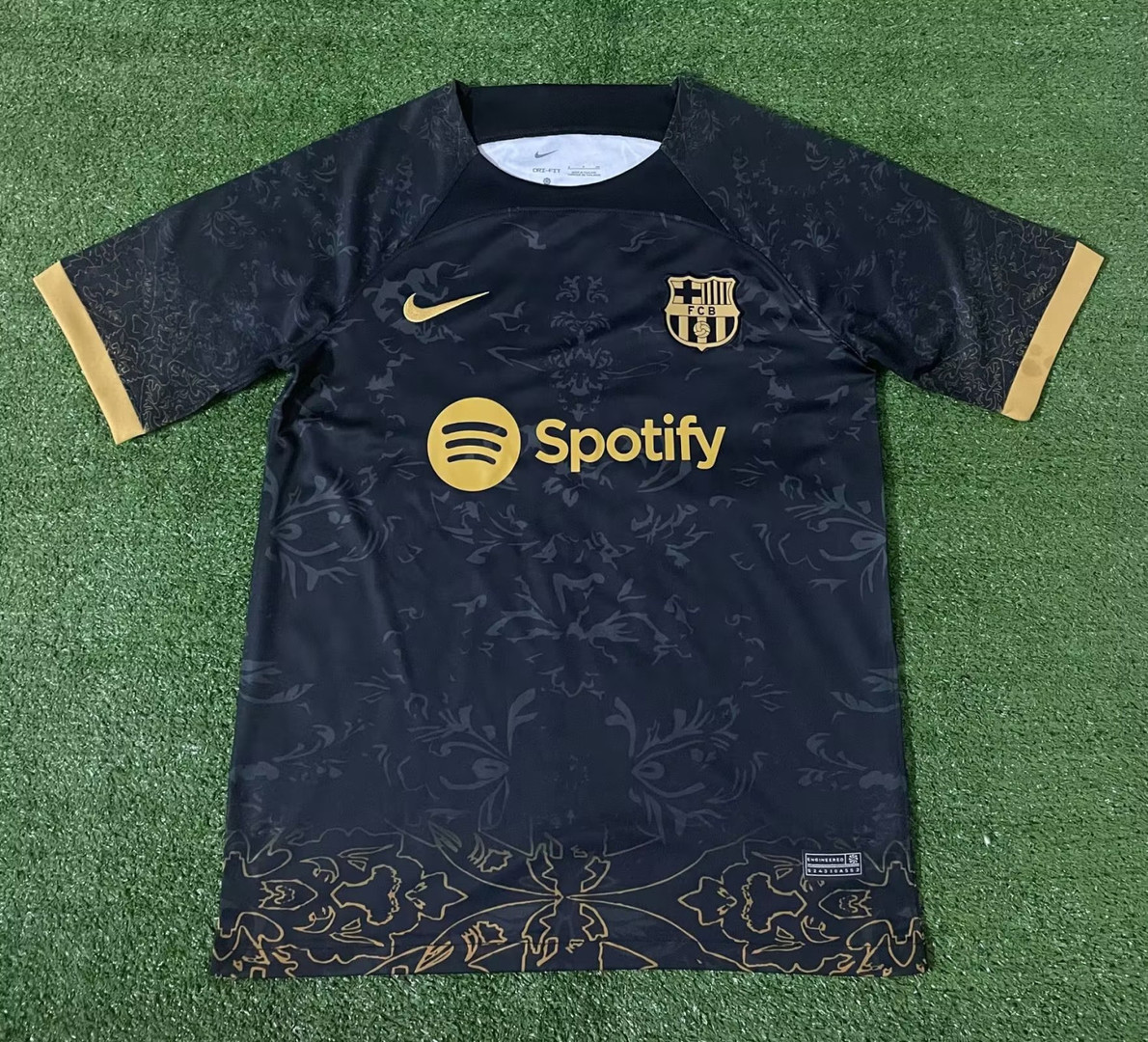 Barcelona Soccer Jersey Replica Black 2023/24 Mens (Special Edition)