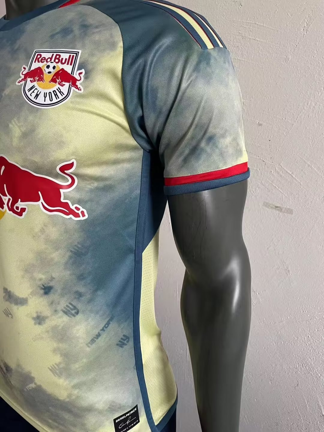 Red Bull New York Soccer Jersey Replica Away 2023/24 Mens (Player Version)