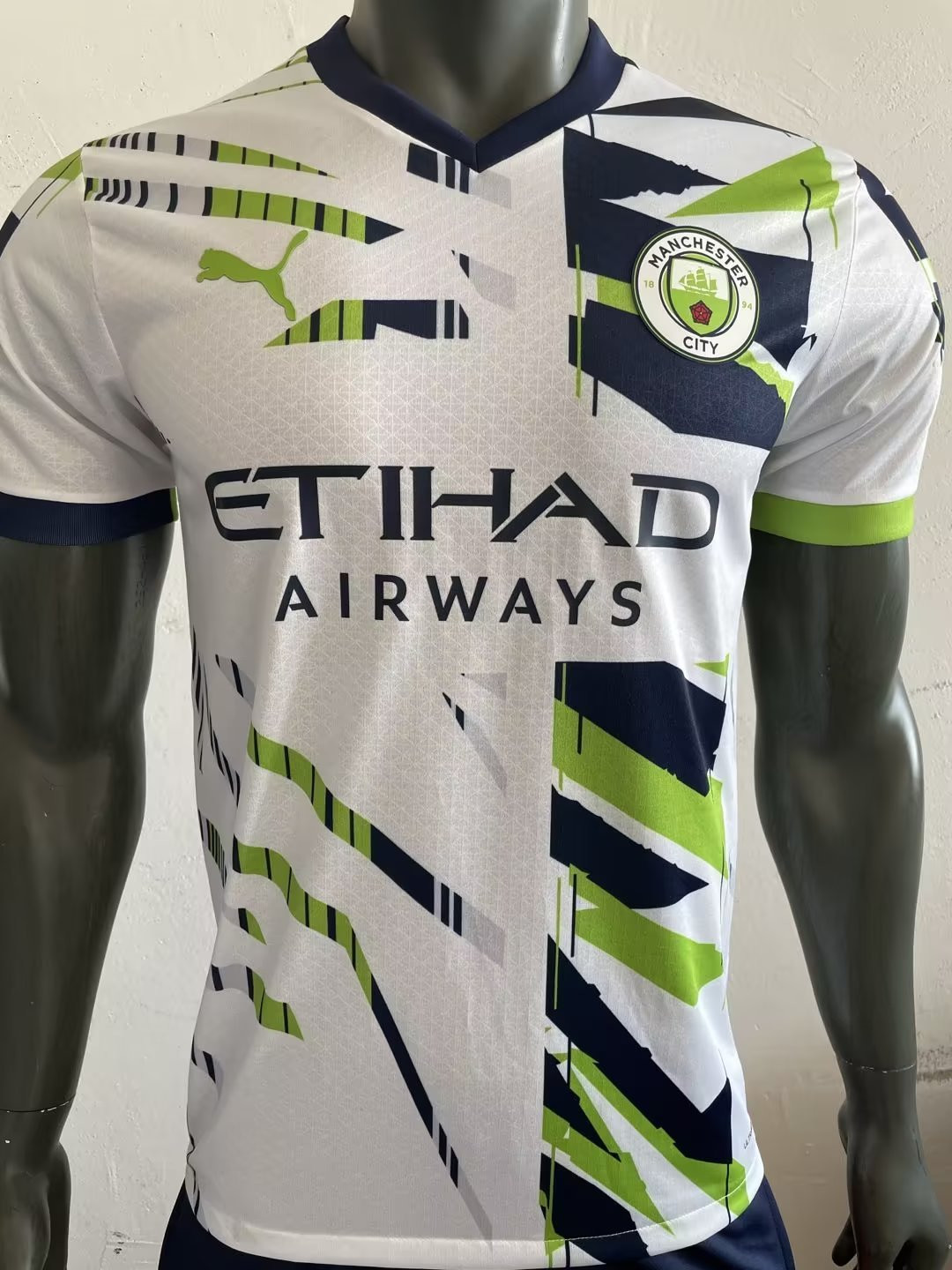Manchester City Soccer Jersey Replica White 2023/24 Mens (Special Edition Match)