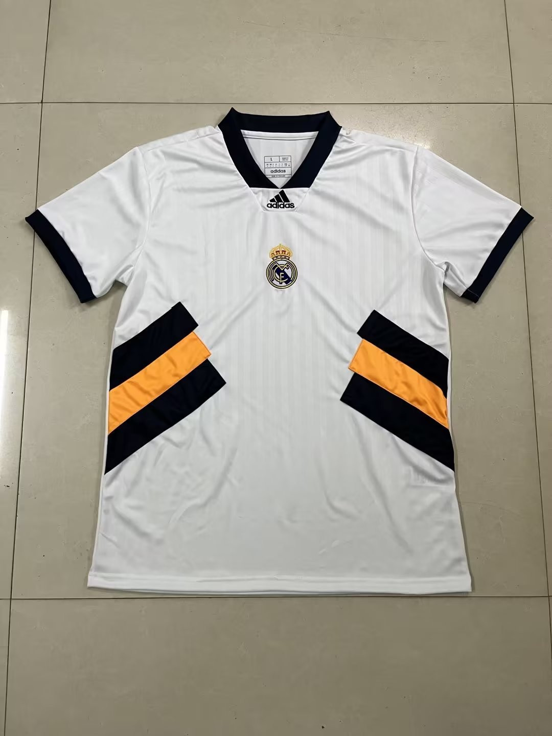 Real Madrid Soccer Jersey Replica Icon White 2023/24 Mens